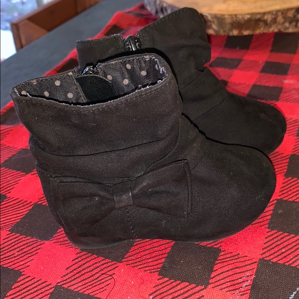 Black Toddler Booties with Bow